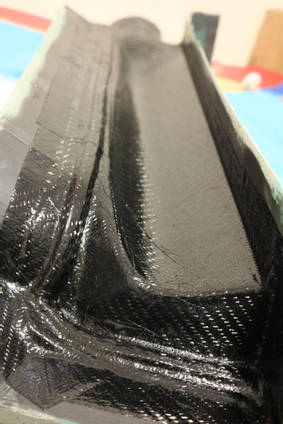 Unzipped-Composites-Carbon-Fibre-Lay-up