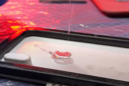 pouring epoxy resin into phone case mould