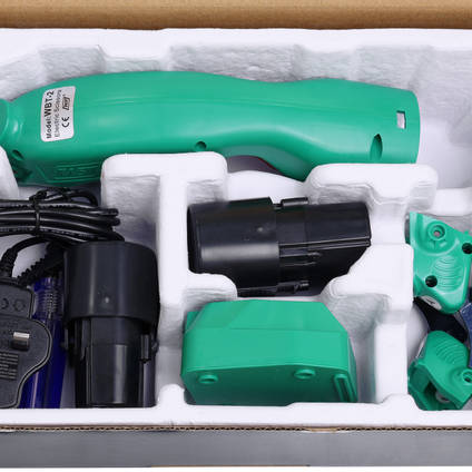 WBT2-C Electric Composites Scissors Box Contents